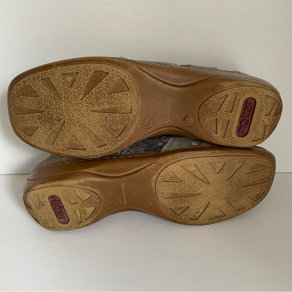 Rieker Leather Snakeskin Shoes Womens 8.5 Silver Beige Floral Slip On Cut Out - Picture 9 of 10